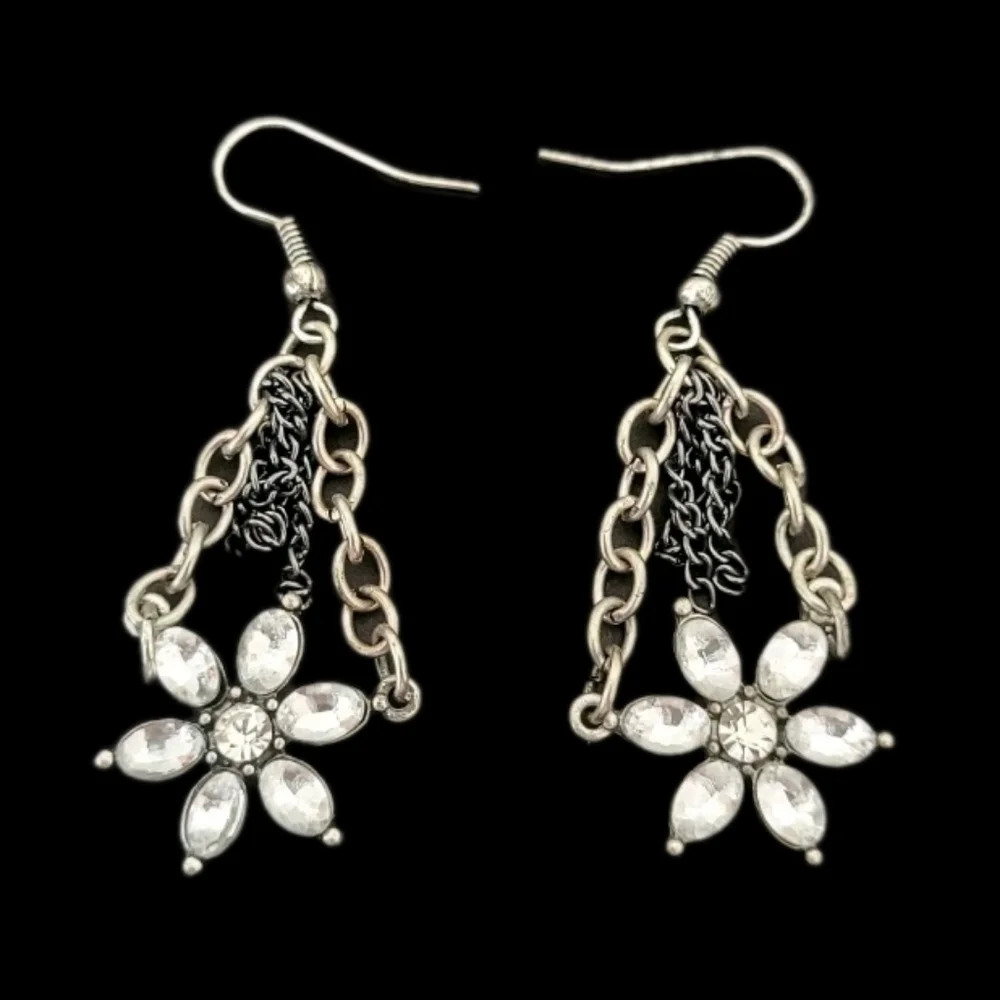 Crystal Rhinestone Dangle Flower Bling Earrings Clear Stone Gem Jewels Jewelry